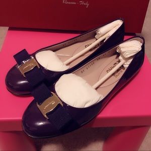 Authentic Salvatore Ferragamo Varina